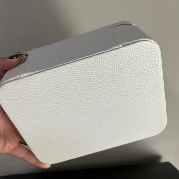 Pandora Jewelry Box - Picture 4 of 7